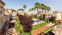 Jardí de Casa adosada en venda en Armilla amb Aire condicionat, Calefacció i Traster