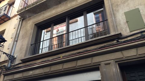 Local entresuelo en la calle Castell de Solsona ideal para oficina