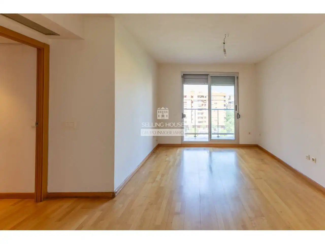 Wohnzimmer von Wohnung zum Verkauf in Valencia mit Klimaanlage, Heizung und Parkett