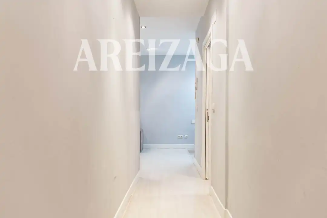 Piso en venta en Donostia - San Sebastián  con Calefacción