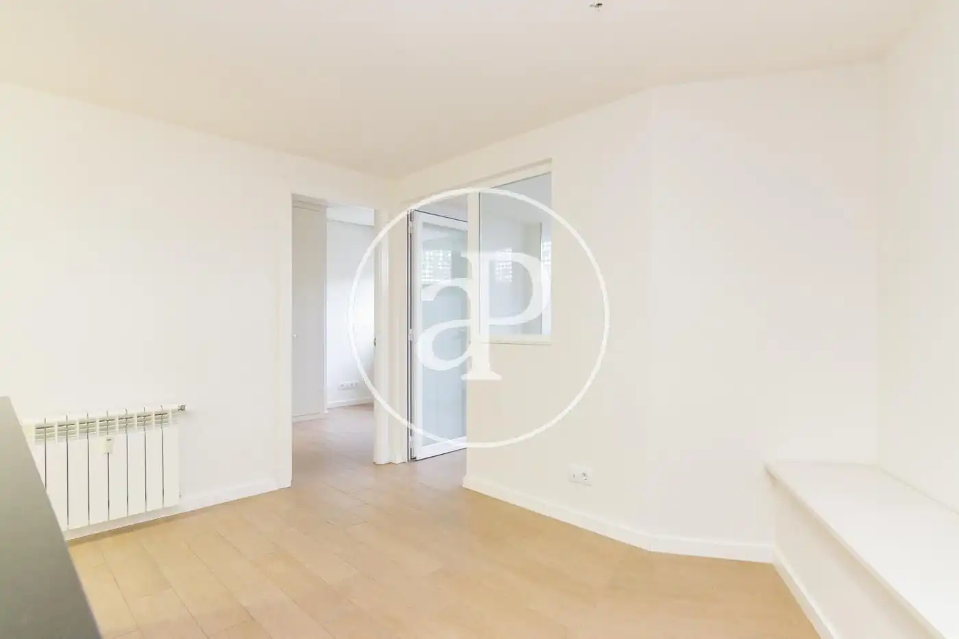 Habitación de Piso de alquiler en Madrid con Aire acondicionado, Calefacción y Jardín privado