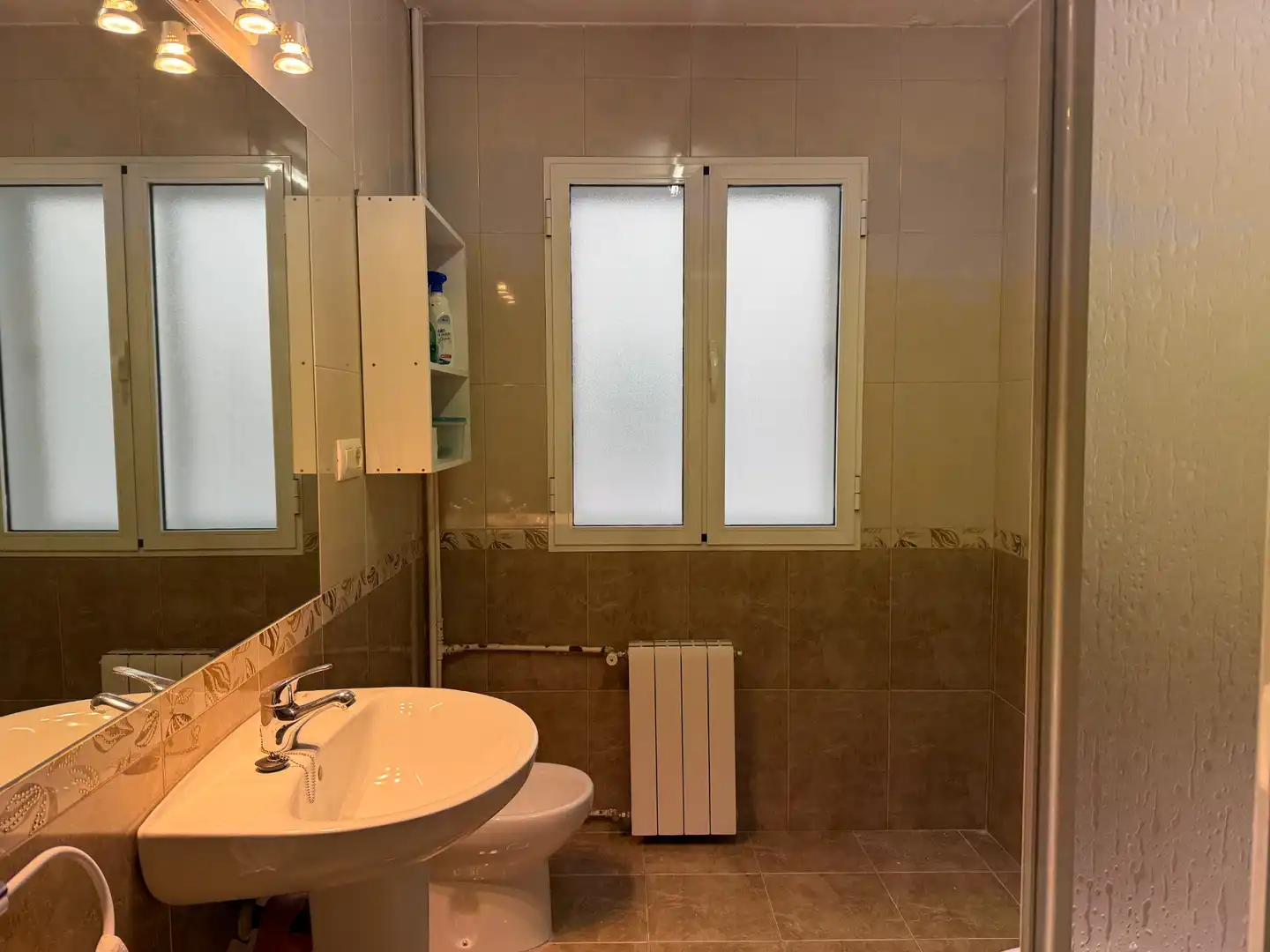 Bany de Pis en venda en Ciudad Real amb Calefacció, Terrassa i Balcó