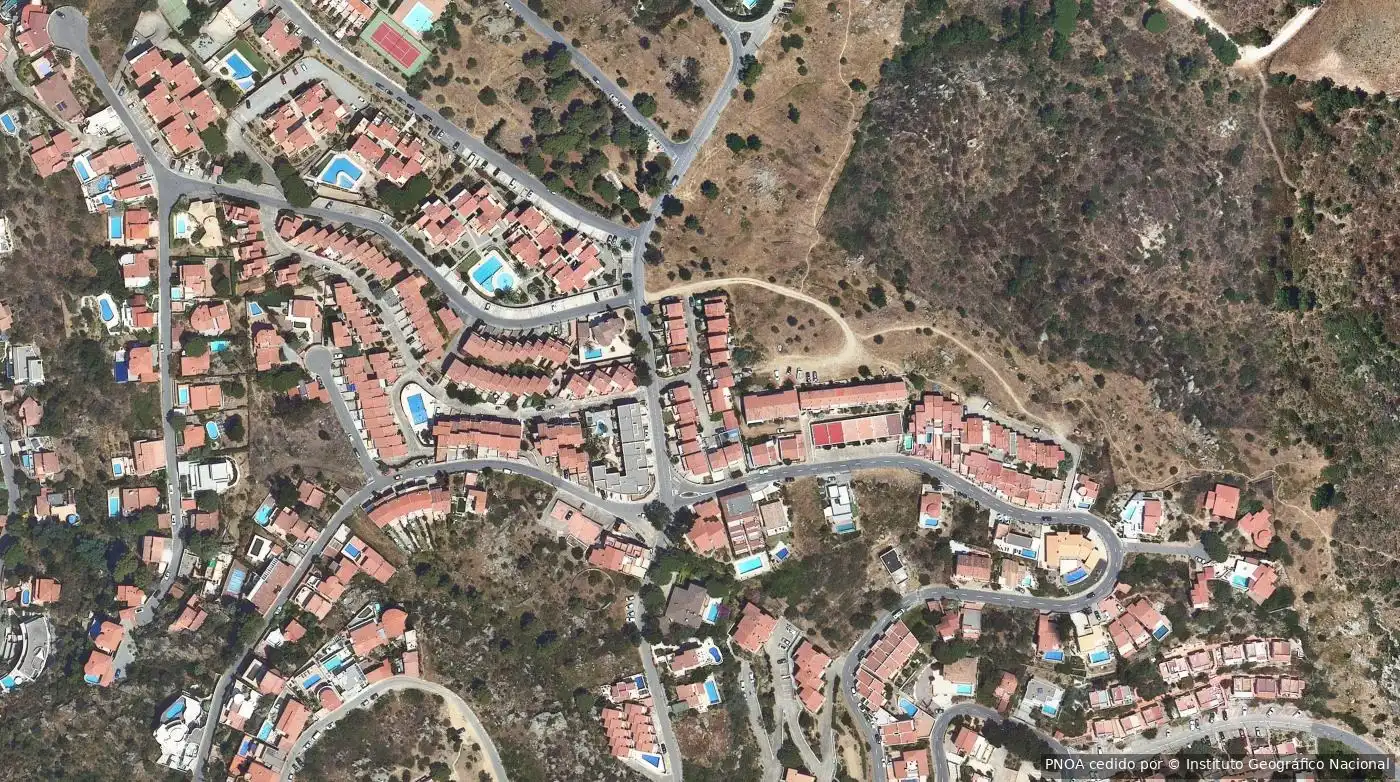 Local comercial en venda a Almadrava - Canyelles - Puig-Rom, imagen 3