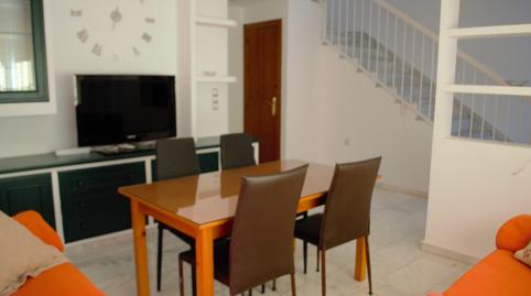 Photo 5 of Flat to rent in Avenida de la Argentinita, Avda. Federico Garcia Lorca - Nueva Estación Autobuses, Granada