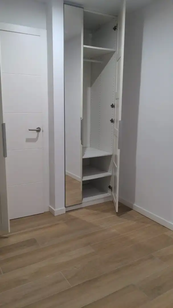Bedroom of Flat for rent in Esplugues de Llobregat  with Air Conditioner, Heating and Terrace