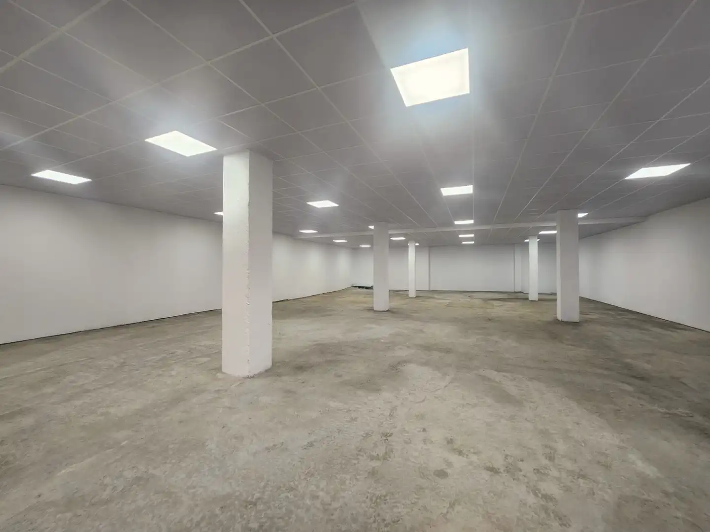 Business premises for sale in Calle Manuel Azaña 9, imagen 2