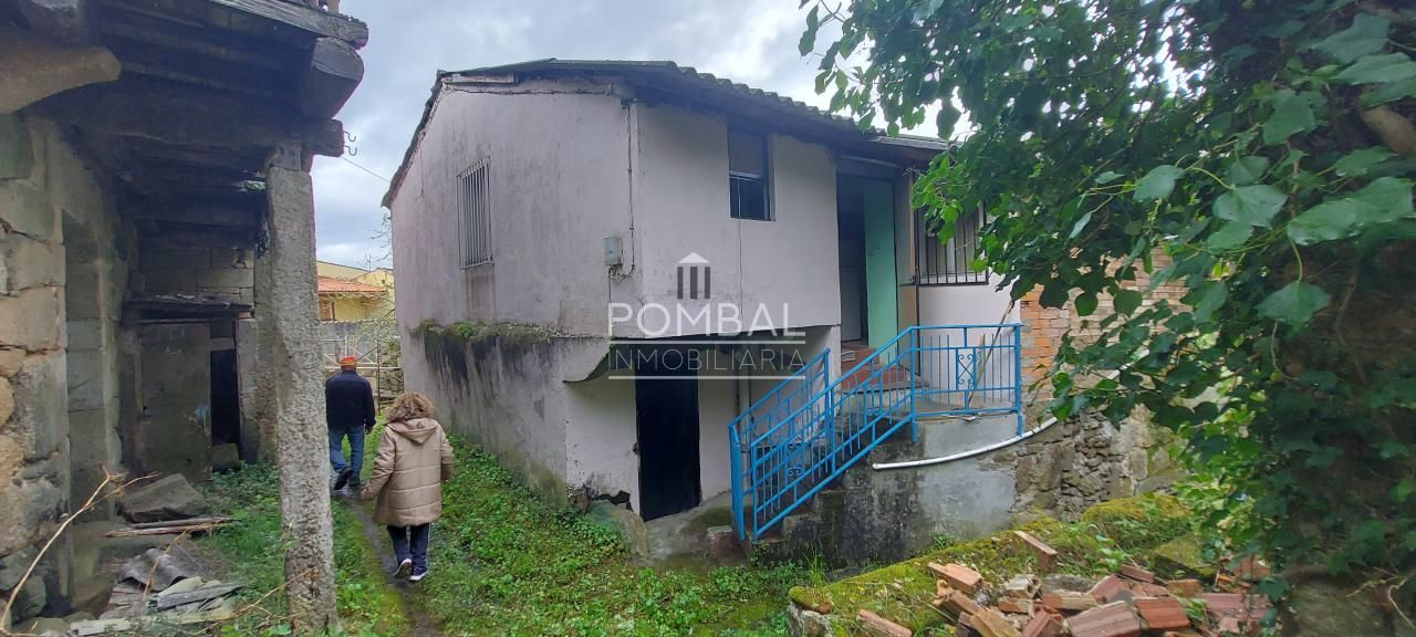 Vista exterior de Casa o chalet en venta en Ribadavia con Calefacción