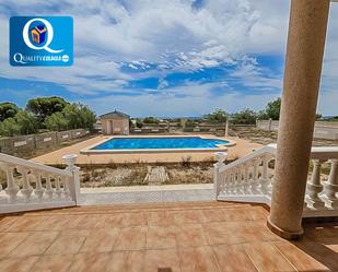 Piscina de Casa o xalet en venda en San Vicente del Raspeig / Sant Vicent del Raspeig amb Calefacció, Terrassa i Traster