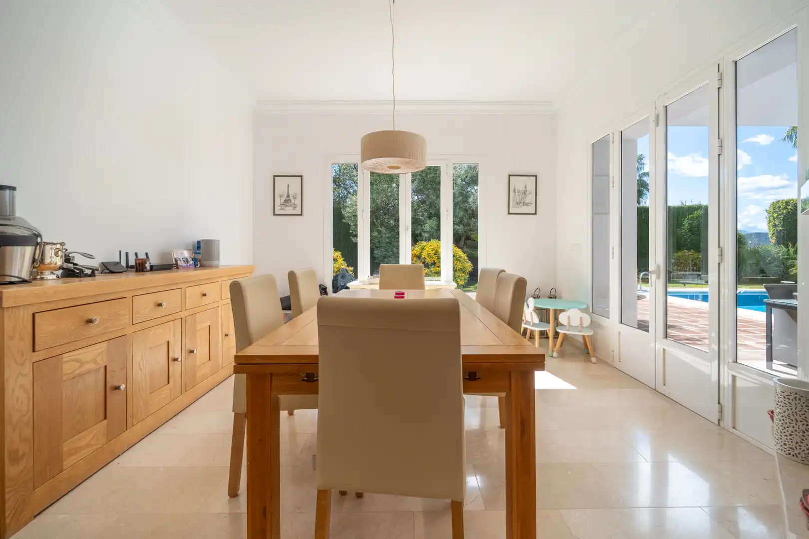 Comedor de Casa o chalet en venta en Istán con Aire acondicionado, Jardín privado y Terraza