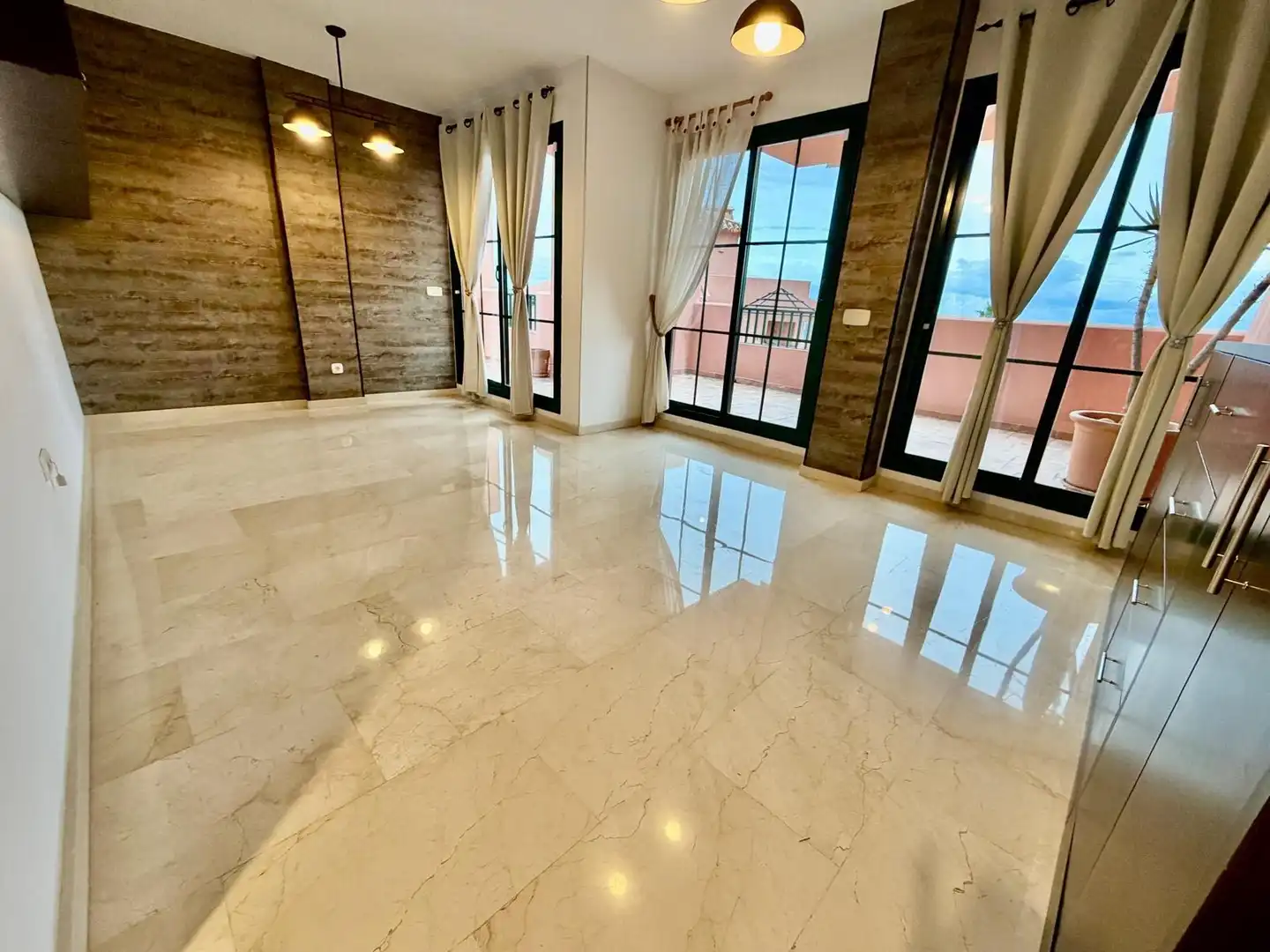 Penthouse with pool for sale in VIENA, imagen 5