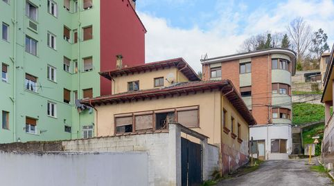 Solvia Inmobiliaria  Chalet adosado Langreo