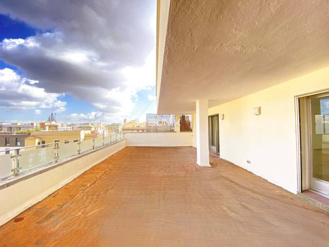 Oficina en Alquiler en Dreta de l'Eixample