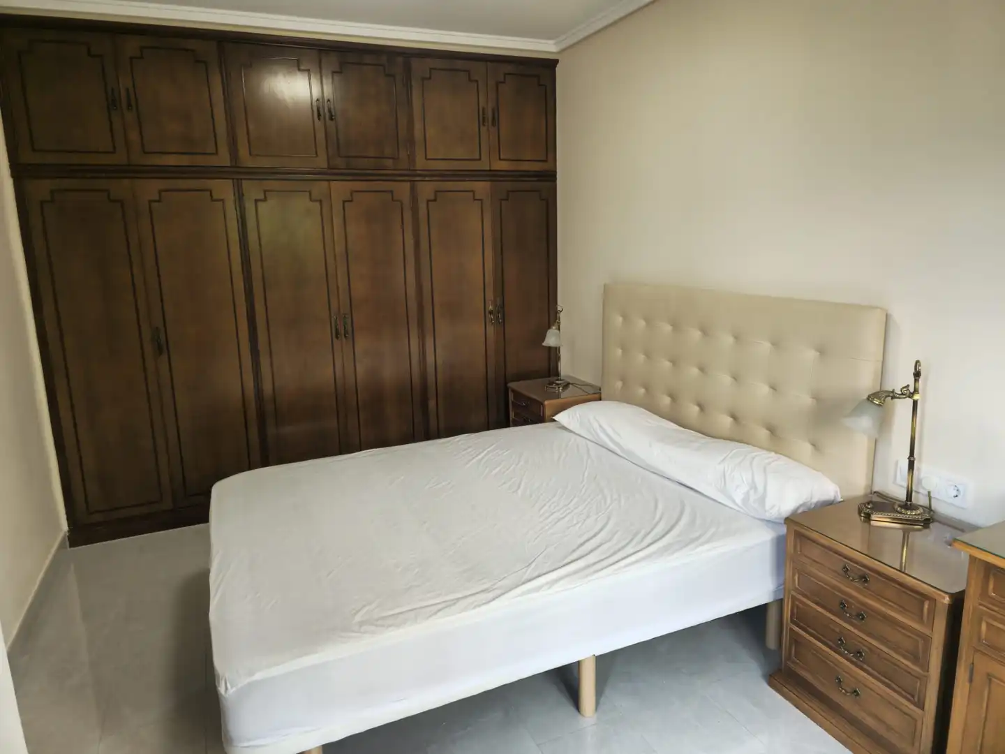 Bedroom of Flat for rent in Valencia  with Air Conditioner, Furnished and Washing machine