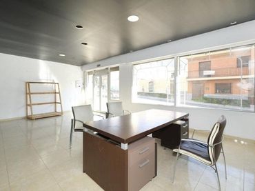 Local commercial à vendre à Avenida de Andalucía