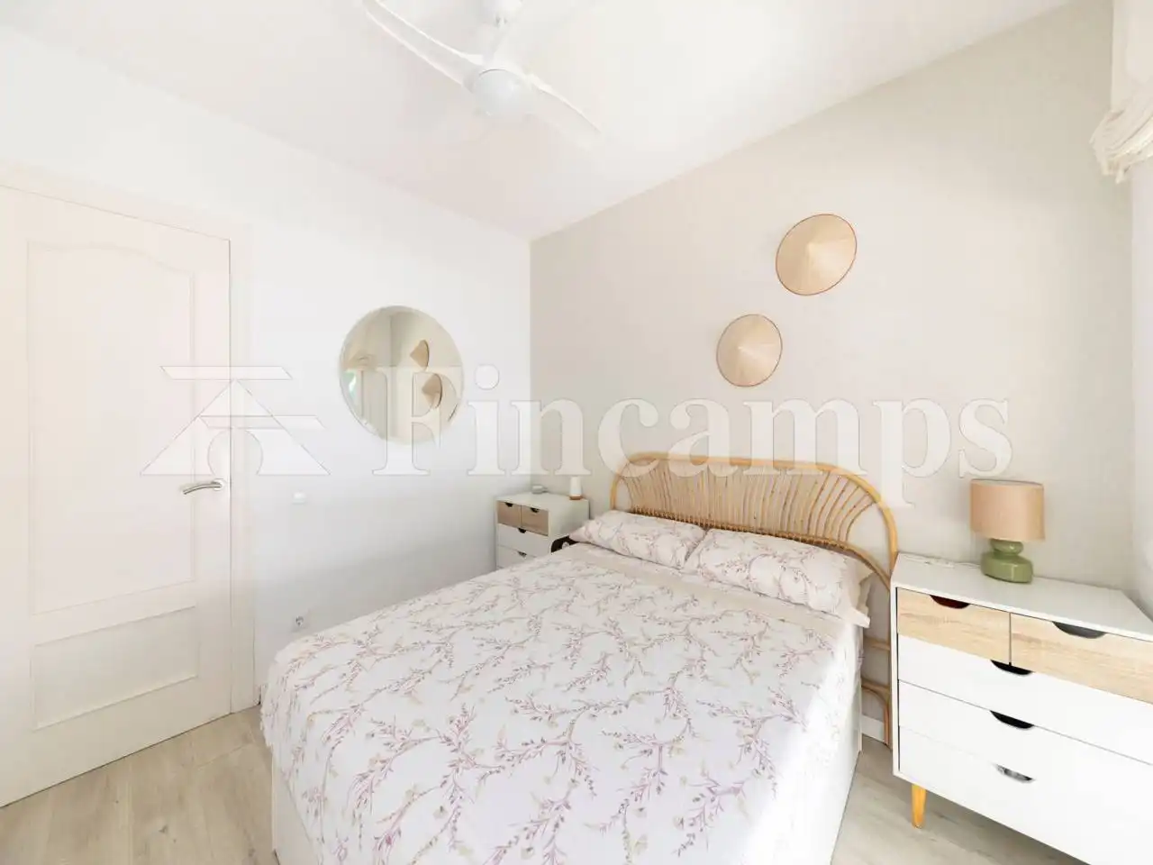 Bedroom of Flat for sale in Sabadell  with Air Conditioner, Heating and Parquet flooring