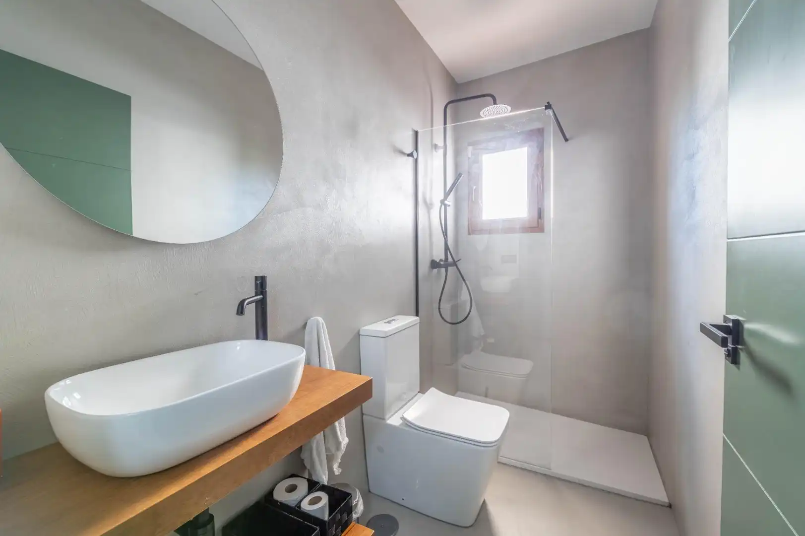 Bany de Apartament en venda en Granada amb Aire condicionat, Calefacció i Terrassa