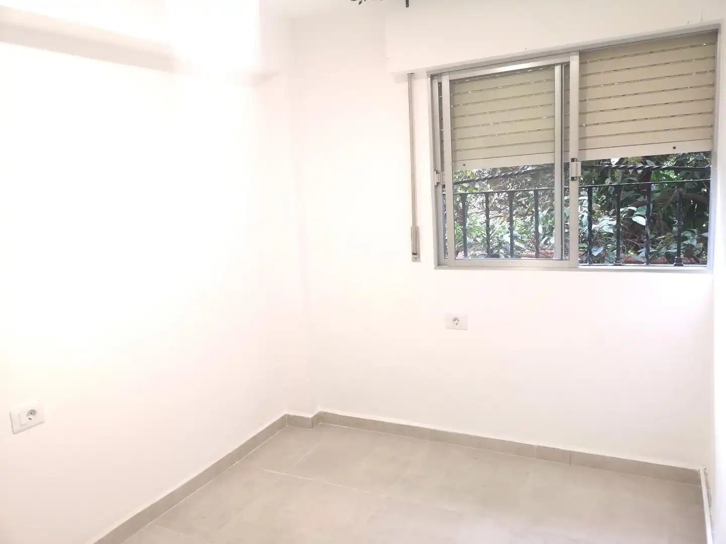Bedroom of Houses for sale in Alzira  with Terrace, Storage room and Swimming Pool