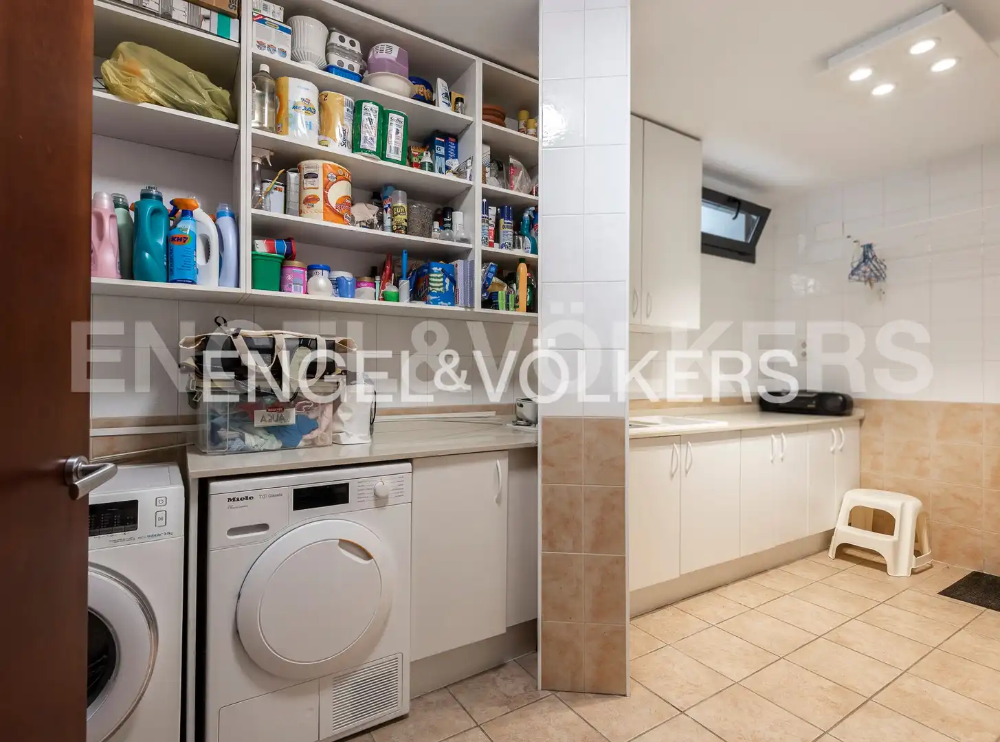 Kitchen of Houses for sale in Sant Cugat del Vallès  with Air Conditioner, Heating and Private garden