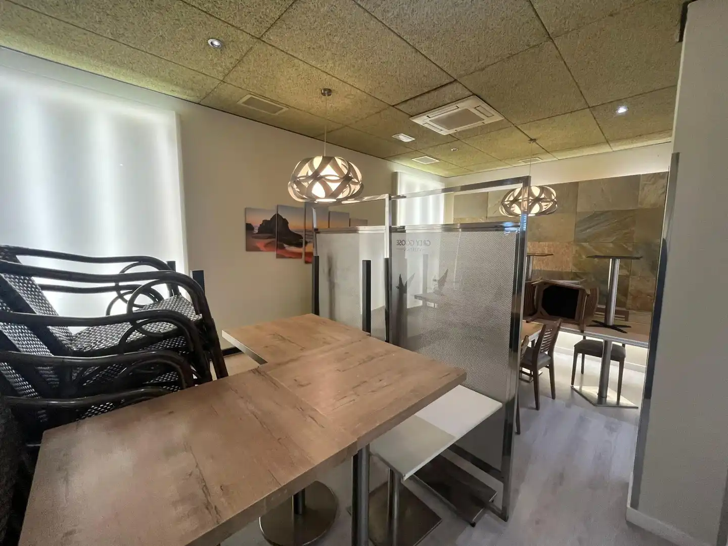 Comedor de Local en traspaso en Sevilla con Amueblado