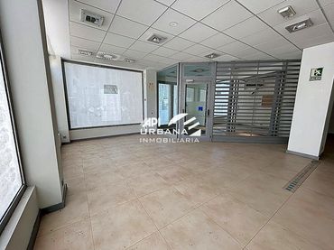 Business premises to rent in Del Parque