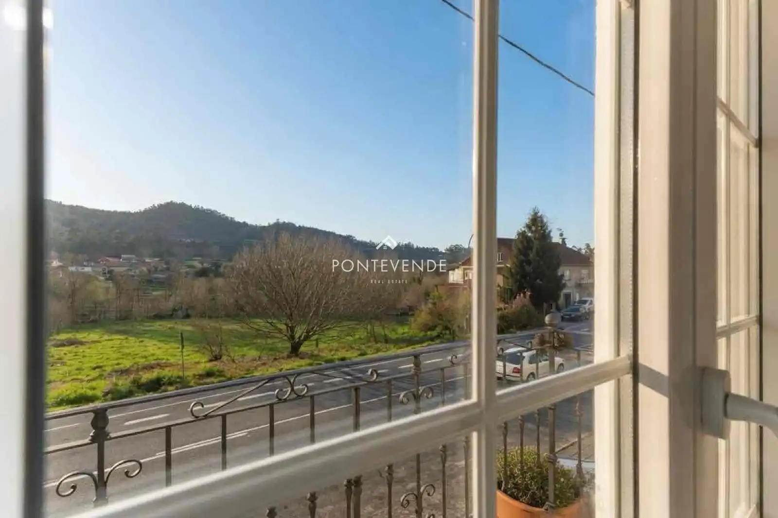 Vista exterior de Casa o xalet en venda en Vilaboa amb Calefacció, Terrassa i Traster