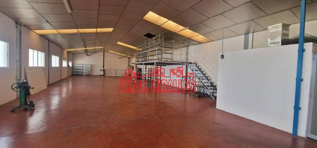 Nave industrial en Alquiler en El Toscar
