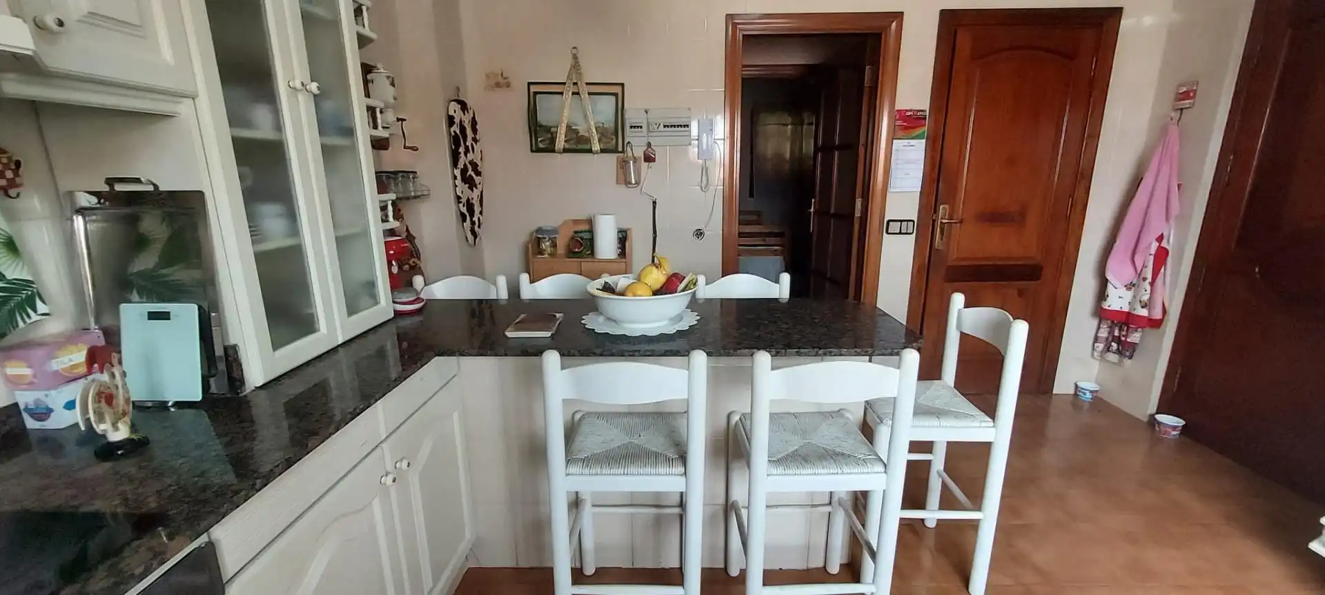 Cuina de Casa o xalet en venda en Las Palmas de Gran Canaria amb Jardí privat, Terrassa i Traster