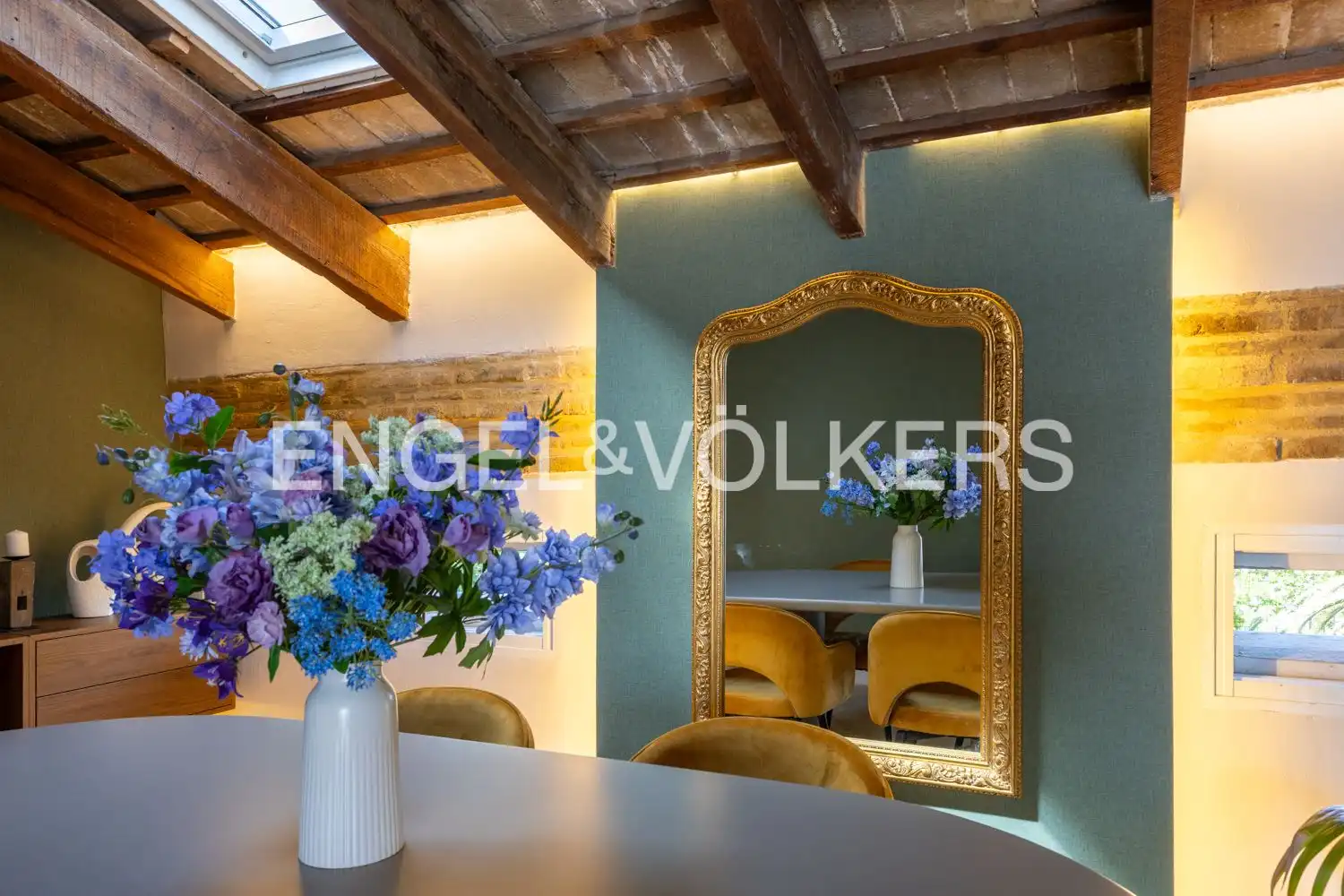 Dining room of Attic for sale in Valencia  with Air Conditioner, Heating and Parquet flooring