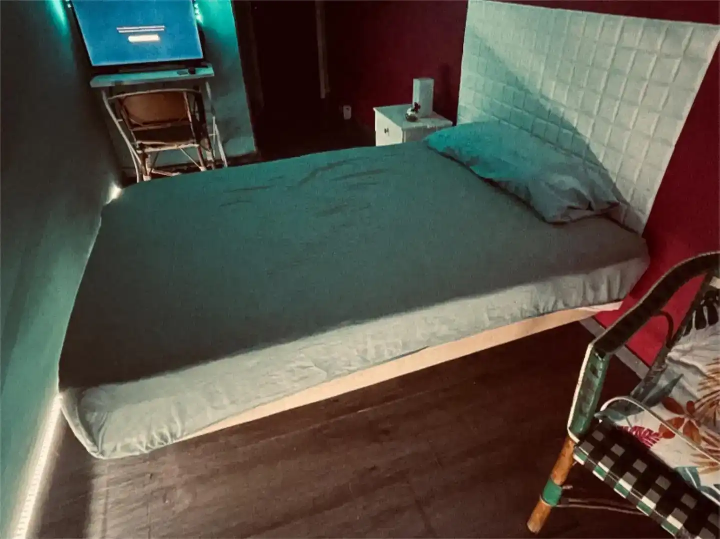 Schlafzimmer von Wohnung zur Miete in Binéfar mit Parkett, Möbliert und Balkon