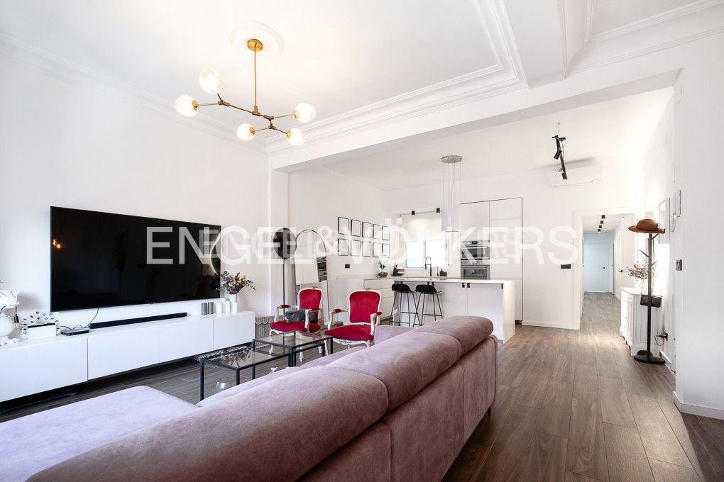 Living room of Apartment to rent in  Valencia Capital  with Air Conditioner, Heating and Parquet flooring