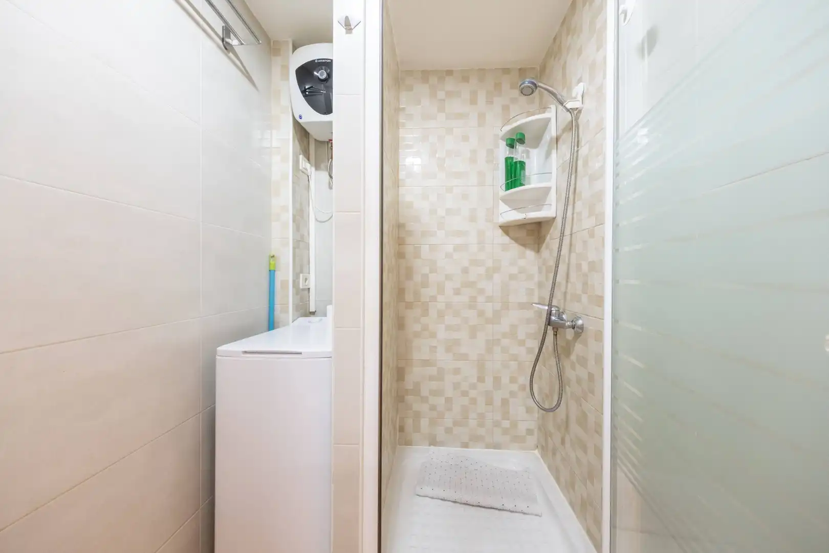 Baño de Estudio de alquiler en Las Palmas de Gran Canaria con Amueblado