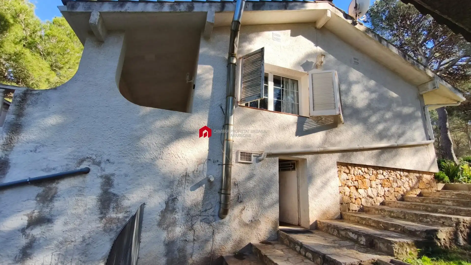 Vista exterior de Casa o xalet en venda en Tortosa amb Calefacció, Jardí privat i Terrassa
