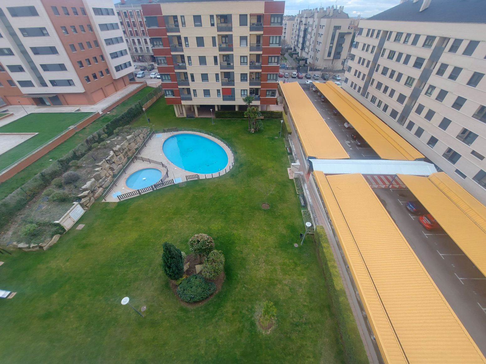 Swimming pool of Flat for sale in  Logroño  with Heating, Parquet flooring and Storage room