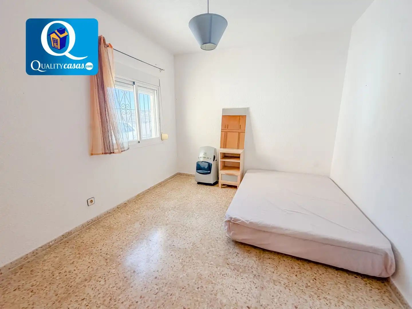 Habitación de Casa o chalet en venta en Mutxamel con Aire acondicionado, Calefacción y Terraza