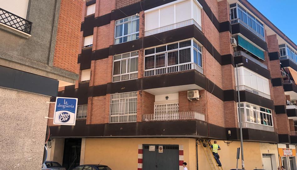 Foto 1 de Piso en venta en Calle Ernesto Mira, Motril  ciudad, Granada