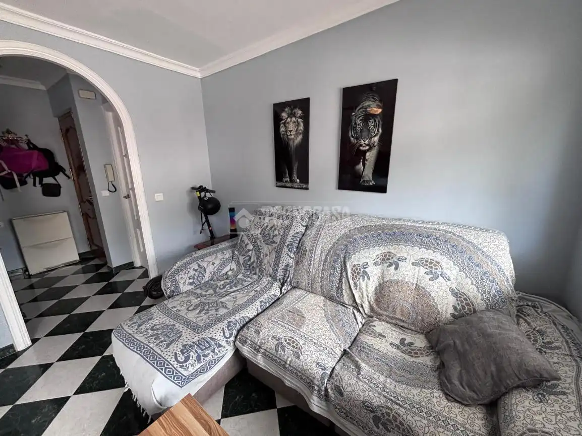 Sala d'estar de Pis en venda en Alhaurín El Grande amb Aire condicionat i Terrassa