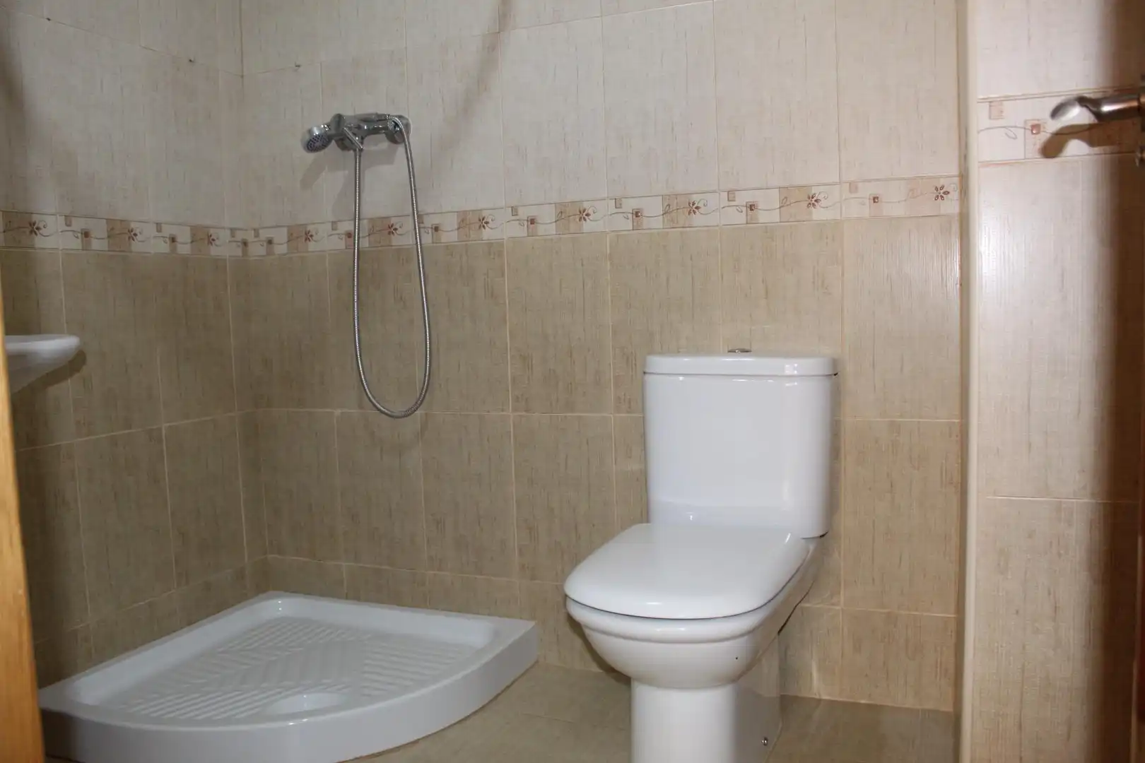 Baño de Piso en venta en Onda con Aire acondicionado y Balcón