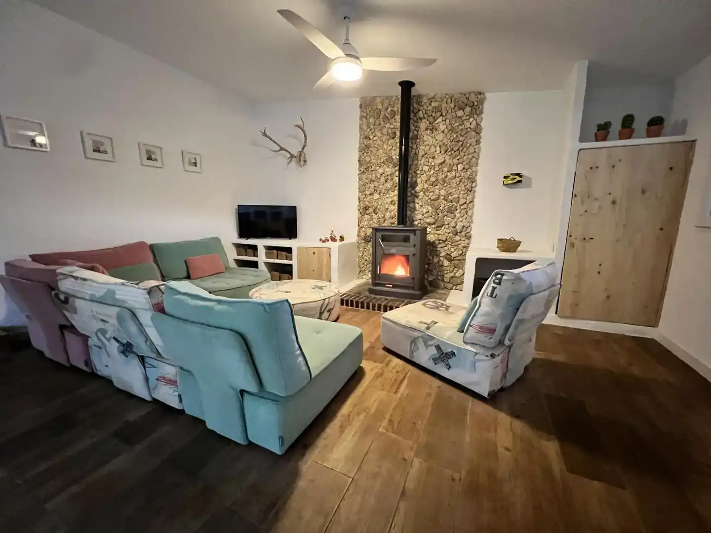 Sala de estar de Finca rústica en venta en Villena con Piscina y Balcón