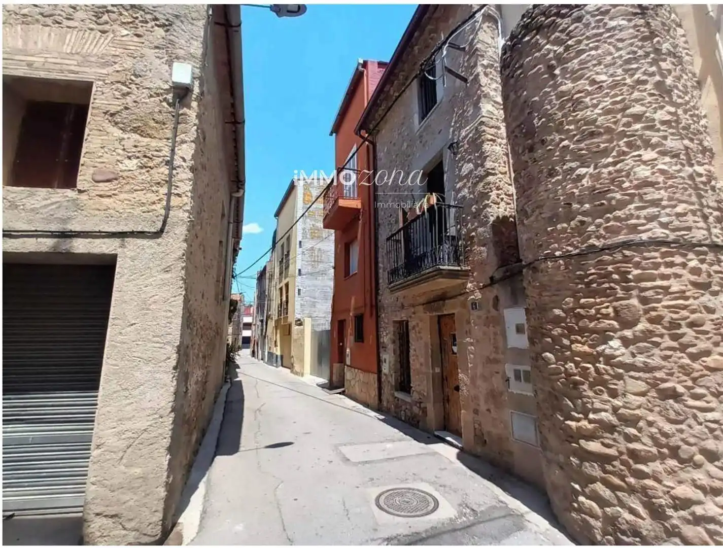 Exterior view of Detached homes for sale in Cabanes (Girona), Girona