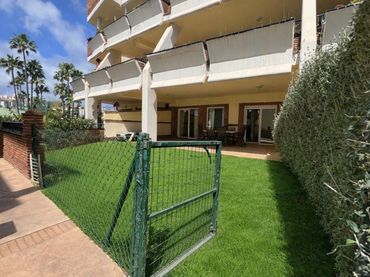 Flat with pool for sale in Riviera del Sol