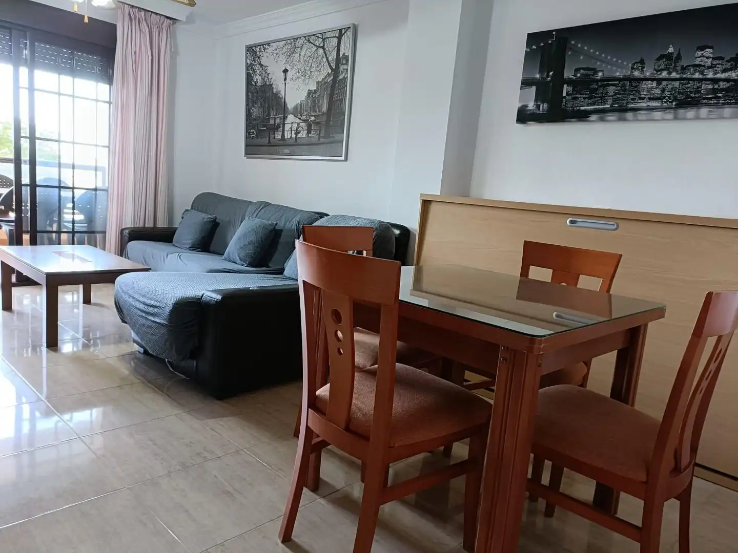 Living room of Flat for rent in Roquetas de Mar  with Terrace, Furnished and Community pool