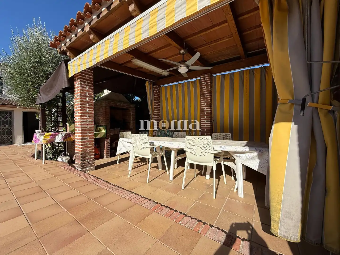 Casa amb piscina en venda a Montornès del Vallès, imagen 9