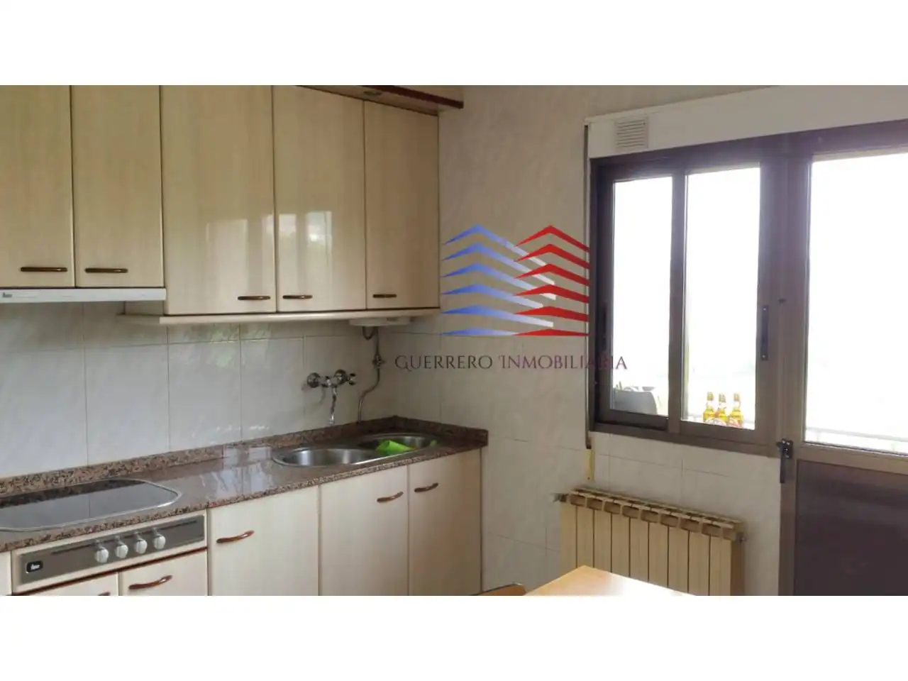 Kitchen of Houses for sale in Ourense Capital   with Heating, Private garden and Terrace