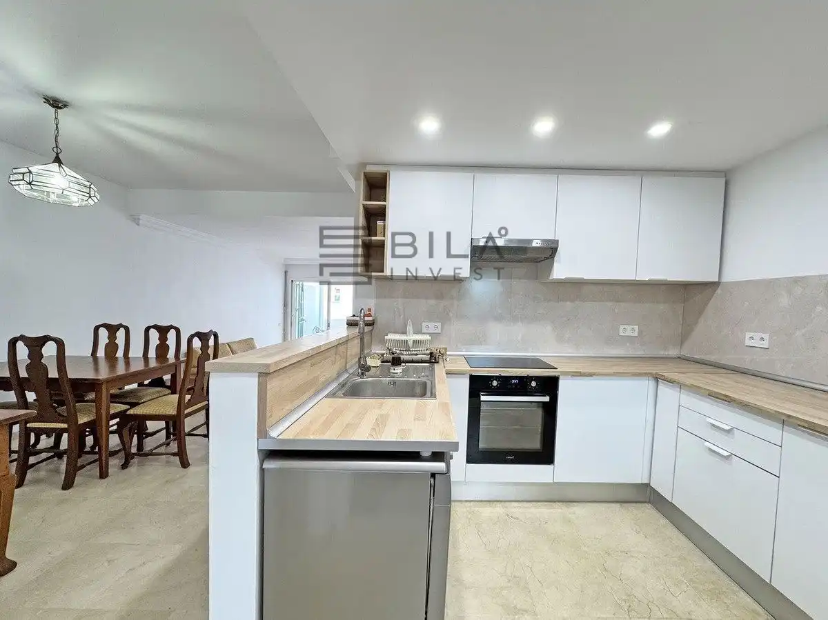 Kitchen of Flat for sale in Elviria - Cabopino