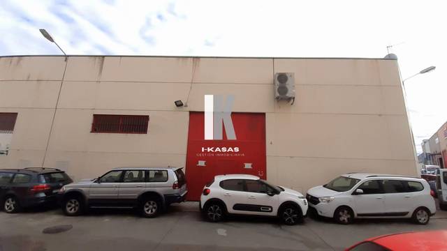 Nave industrial en Venta en Pozoalbero