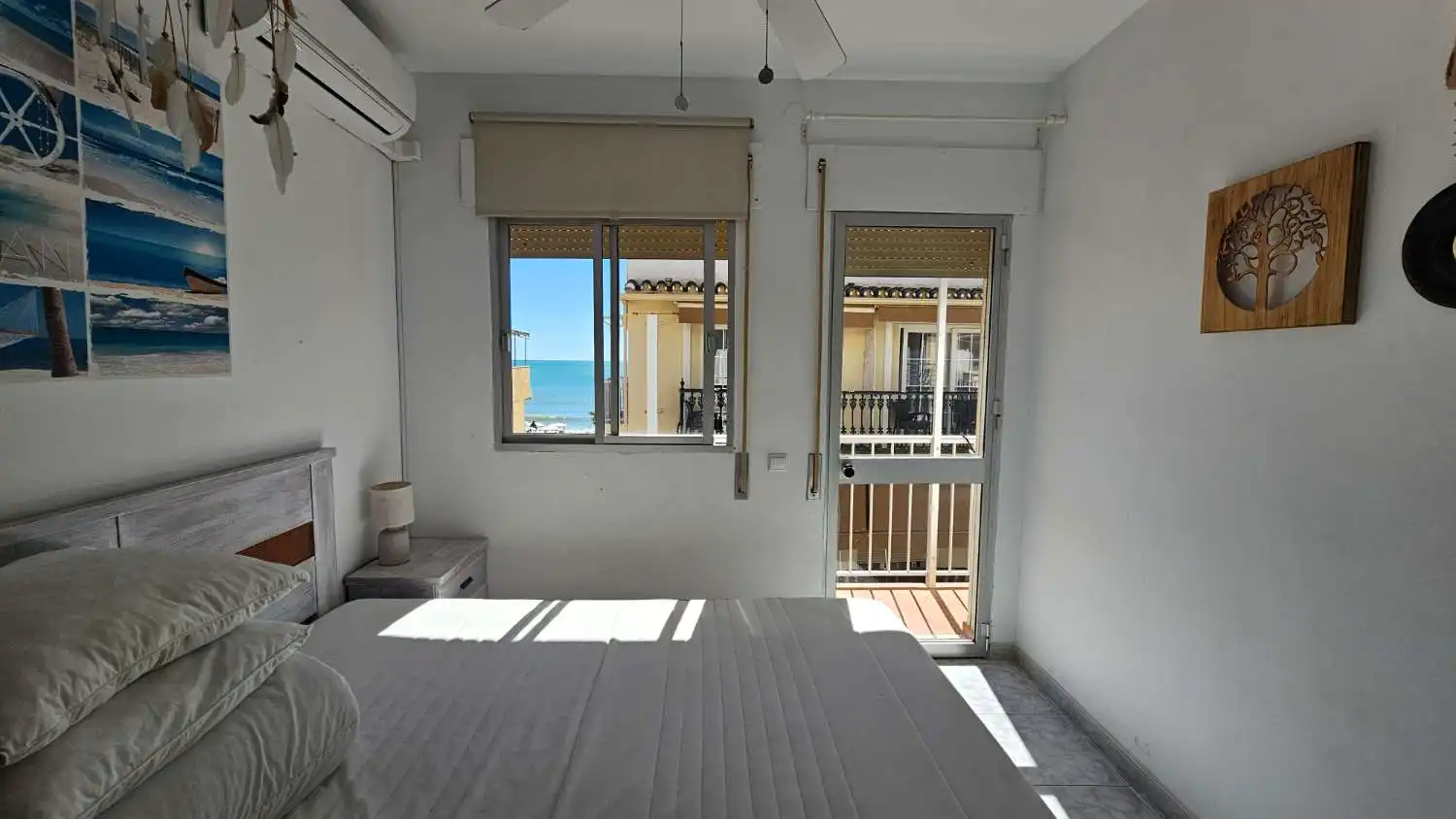 Dormitori de Apartament de lloguer en Torremolinos amb Aire condicionat, Calefacció i Terrassa