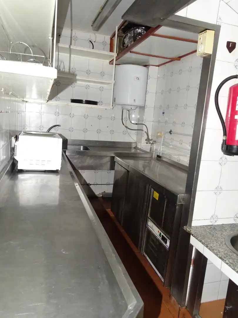 Commercial properties for rent in Avenida Alcalde Gregorio Espino, Casablanca - Calvario