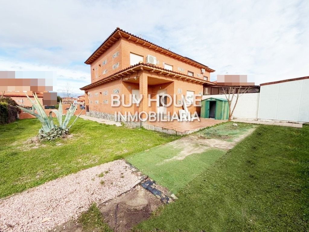 Vista exterior de Casa o chalet en venta en Carranque