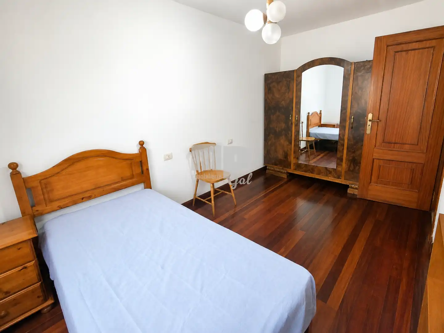 Bedroom of Flat for sale in Moaña  with Storage room