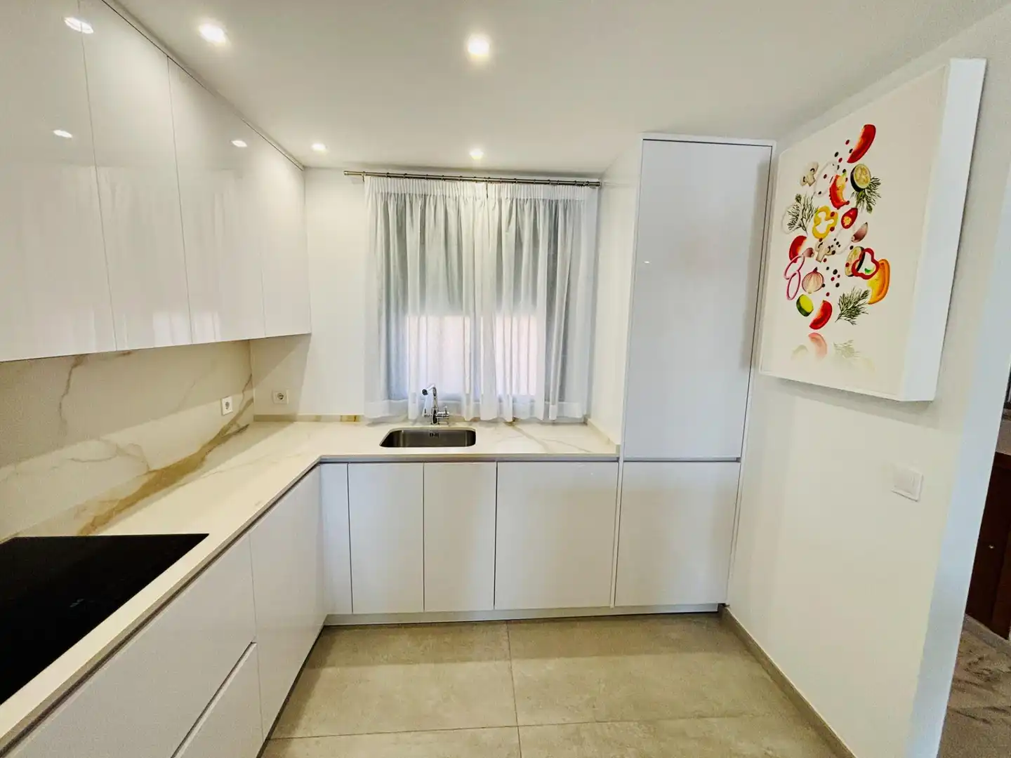 Cuina de Àtic en venda en Benalmádena amb Aire condicionat, Jardí privat i Terrassa